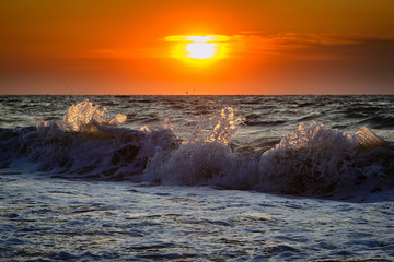 Poster - Sea waves and Beautiful dawn sunrise at sea. Seascape.