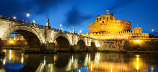 Wall Mural - Famous bridge in Roma by night