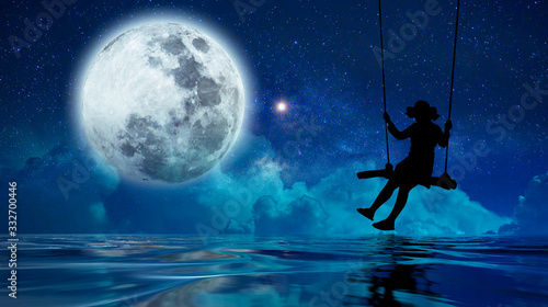 Fototapeta księżyc   wyobraznia-dziewczynki-kolysza-sie-wsrod-wielu-gwiazd-i-noca-pelni-ksiezyca