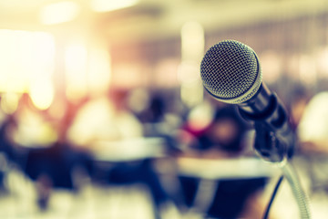 microphone voice speaker in business seminar, speech presentation, town hall meeting, lecture hall o