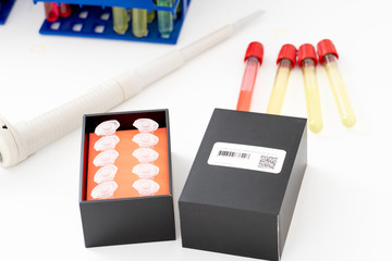 Poster - Coronavirus (COVID-19) IgM/IgG Rapid Test Kit. COVID-19 IGM / IGG ANTIBODY DIAGNOSTIC TEST