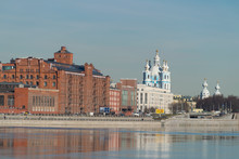 St. Petersburg - March 18, 2020: SMOLNY Historical And Memorial Museum. City ​​view Across The Neva River.
