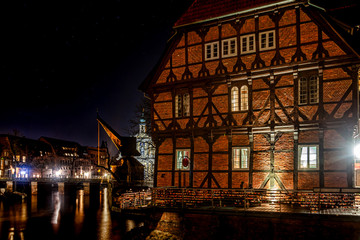 Wall Mural - Lünemühle und Kran bei NAcht