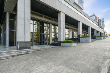 Leinwandbilder - Office glass window and empty floor in financial district, Chongqing, China