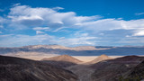 Fototapeta Tęcza - Mountains in Death valley, california