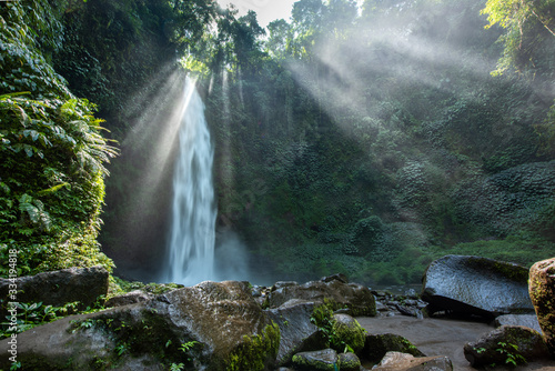 Fotografía Nungnung Waterfall, Bali, Indonesia