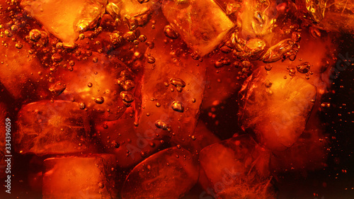 Photographie Detail of cola drink with ice cubes