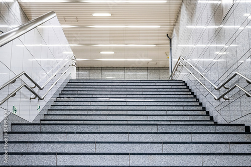 Dekoracja na wymiar  schody-metra