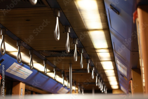 Fotografía Interior do metro de portugal com iluminação mais fraca