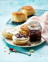scones-and-jam-free-stock-photo-public-domain-pictures