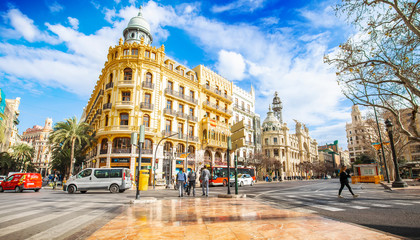 Fototapete - View of Valencia old town on Modernism Sqaure, Spain