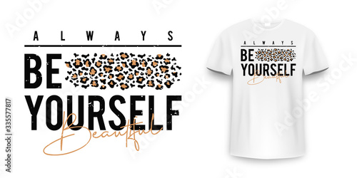 Fotomural T-shirt design with leopard print