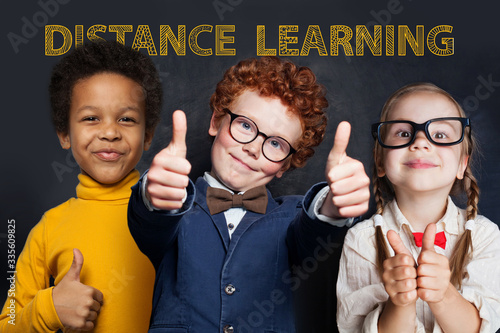 Kids and distance learning concept Fototapet