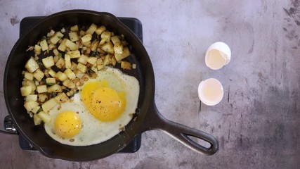 Wall Mural - Fried Eggs and Hash Browns