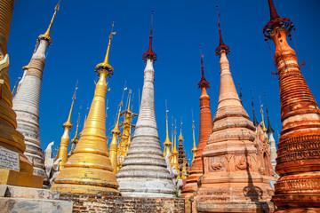 Shwe Inn Dein Pagoda, Inle lake, Myanmar