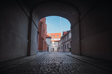 Wall Mural - Street in the old town of Warsaw. Street without people with colorful buildings of the old town