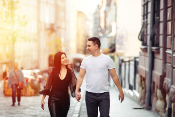 Couple having fun in the city, happy couple