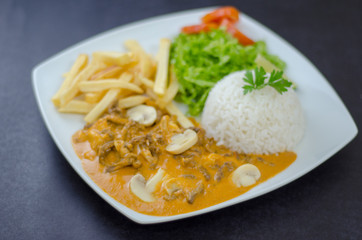 Wall Mural - chicken stroganoff