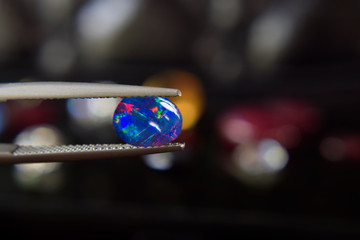 
opal
Is a gem that has beautiful colors
Rare and expensive In the gemstone clamp