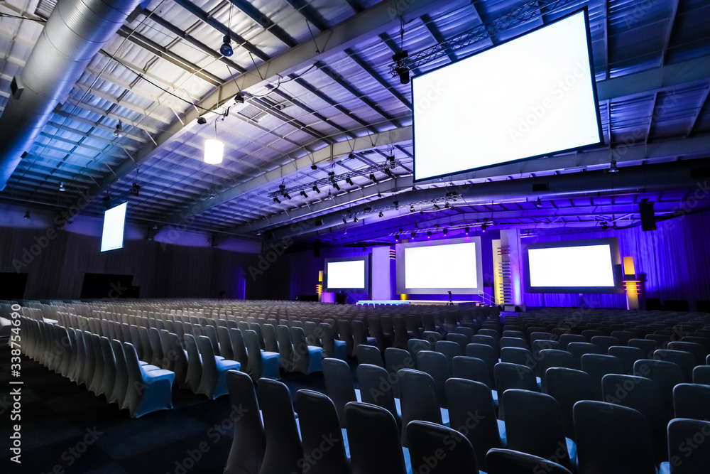 empty chairs in large Conference hall for Corporate Convention or Lecture - obrazy, fototapety, plakaty 