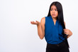 © Ranta Images - Portrait of young Asian businesswoman shrugging shoulders