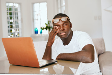 Wall Mural - man with laptop