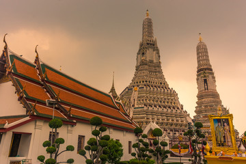 BanGKOK, THAILAND, 8 JANUARY 2020: Wat arun Temple