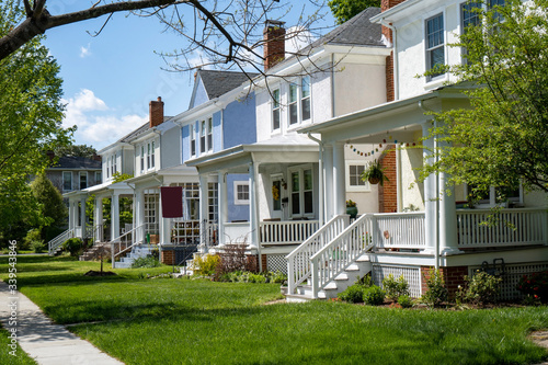 Fotomural Older established residential neighborhood of homes.