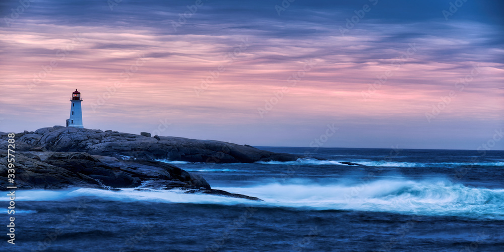 lighthouse on the coast at sunrise - obrazy, fototapety, plakaty 