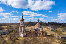 Dilapidated Church Of The Assumption Of The Blessed Virgin Mary In The Village Of Parkhachevo, Ivanovo Region, Russia.