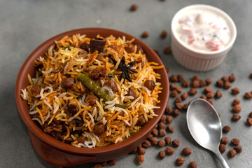 Indian Chickpeas Biryani with Raita