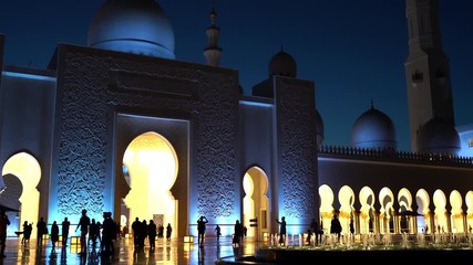Wall Mural - Abu Dhabi Sheik Zayed Grand Mosque at night | Beautiful islamic architecture | Located in the capital of the United Arab Emirates | Tourist attraction | Ramadan
