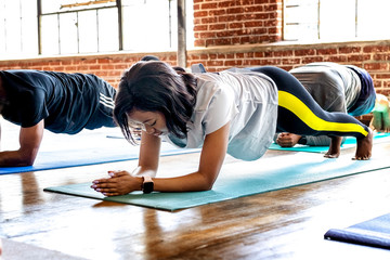 Wall Mural - Planking at the gym