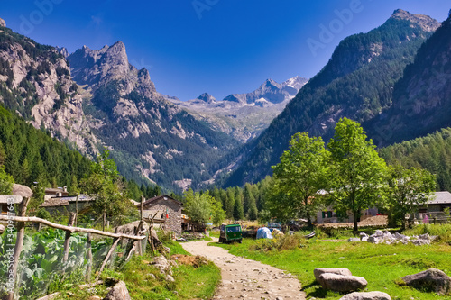 Cuadros en Lienzo Landscape inside the protected natural oasis of the Val di Mello Sondrio Italy