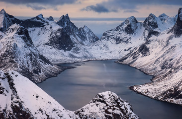 Wall Mural - kjerkfjorden winter boat