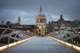 Fototapeta Londyn - St Paul's Cathedral taken from Millennium Bridge at blue hour 