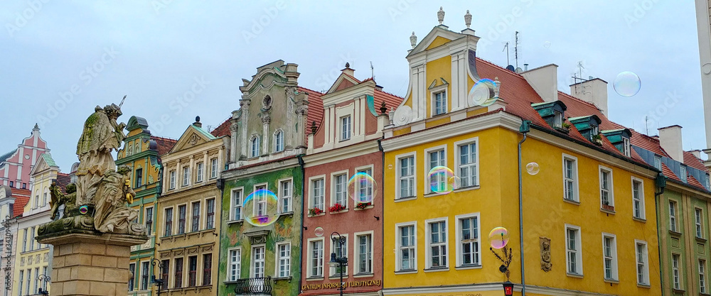 Obraz na płótnie Panorama of Old Square Poznan. Jan Nepomucen in Poznań. w salonie