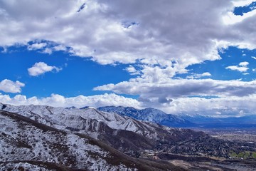Wall Mural - Salt Lake Valley and City panoramic views from the Red Butte Trail to the Living Room, Wasatch Front, Rocky Mountains in Utah early spring. Hiking view of trails around the University and Gardens and 