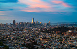 Fototapeta Miasta - San Francisco Skyline At Sunset