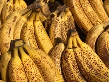 Full Frame Shot Of Yellow Bananas