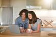 © goodluz - Young couple of students living together