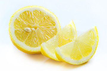 Sticker - Slice of fresh lemon