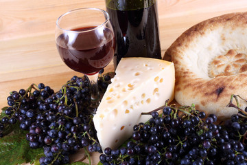 Canvas Print - Wine, grape, cheese and bread