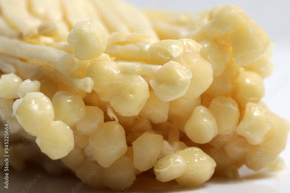 close-up-shot-of-enoki-flammulina-velutipes-is-a-mushroom-that-is