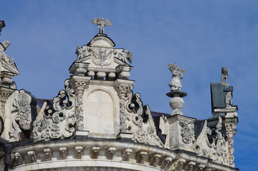 Fototapete - DUBROVITSY, MOSCOW REGION, RUSSIA - March, 2019: Church of the Theotokos of the Sign at Dubrovitsy Estate. Facade decoration elements
