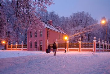 Fototapete - MOSCOW, RUSSIA - Yanuary, 2020: Winter evening view of the Kuskovo estate