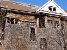 Old Dilapidated Rundown Poor Neighbourhood Building Closeup Detroit Michigan 002