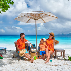 Poster - Family with three year old boy on beach. Seychelles, Mahe.