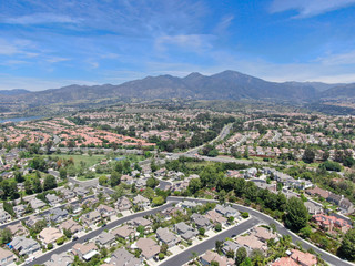 Wall Mural - Aerial view of master-planned private communities, large-scale weatlhy residential neighborhood, big villa with swimming pool, Mission Viejo, California, USA