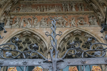 Wall Mural - detailed facade of the church of Ulm Cathedral